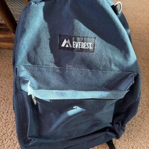 NEW! Everest Navy Backpack | Like New Condition